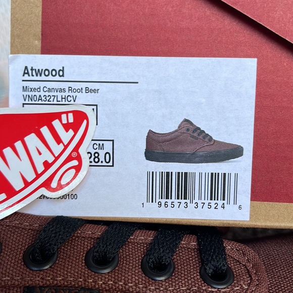 Vans WMNS Atwood
Mixed Canvas Root Beer
VN0A327LHCV
Sneakers - Picture 16 of 16